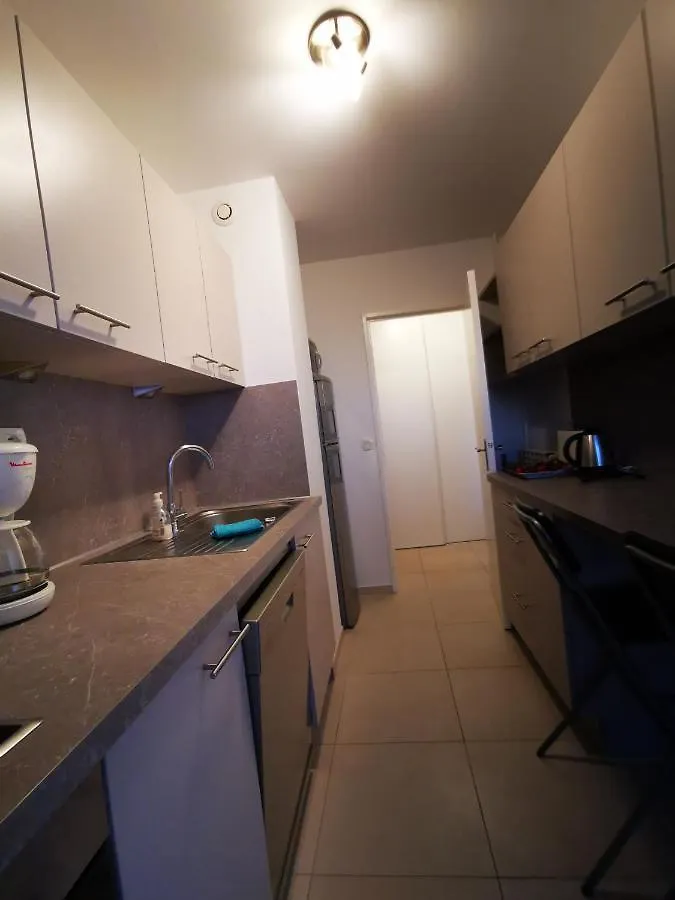 Appartement Superbe 3P 57M2 Antibes Parking Privé