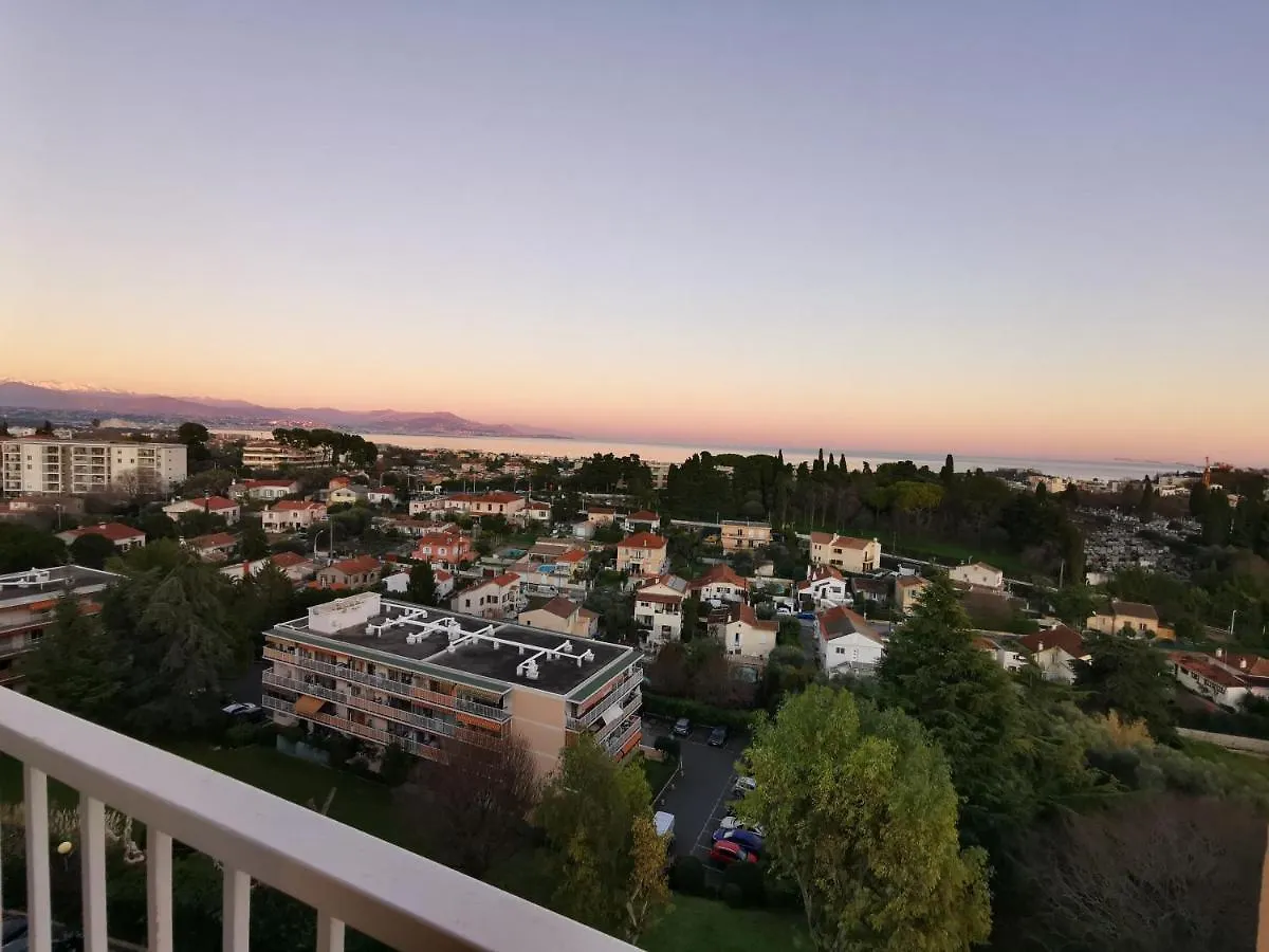 Appartement Superbe 3P 57M2 Antibes Parking Privé